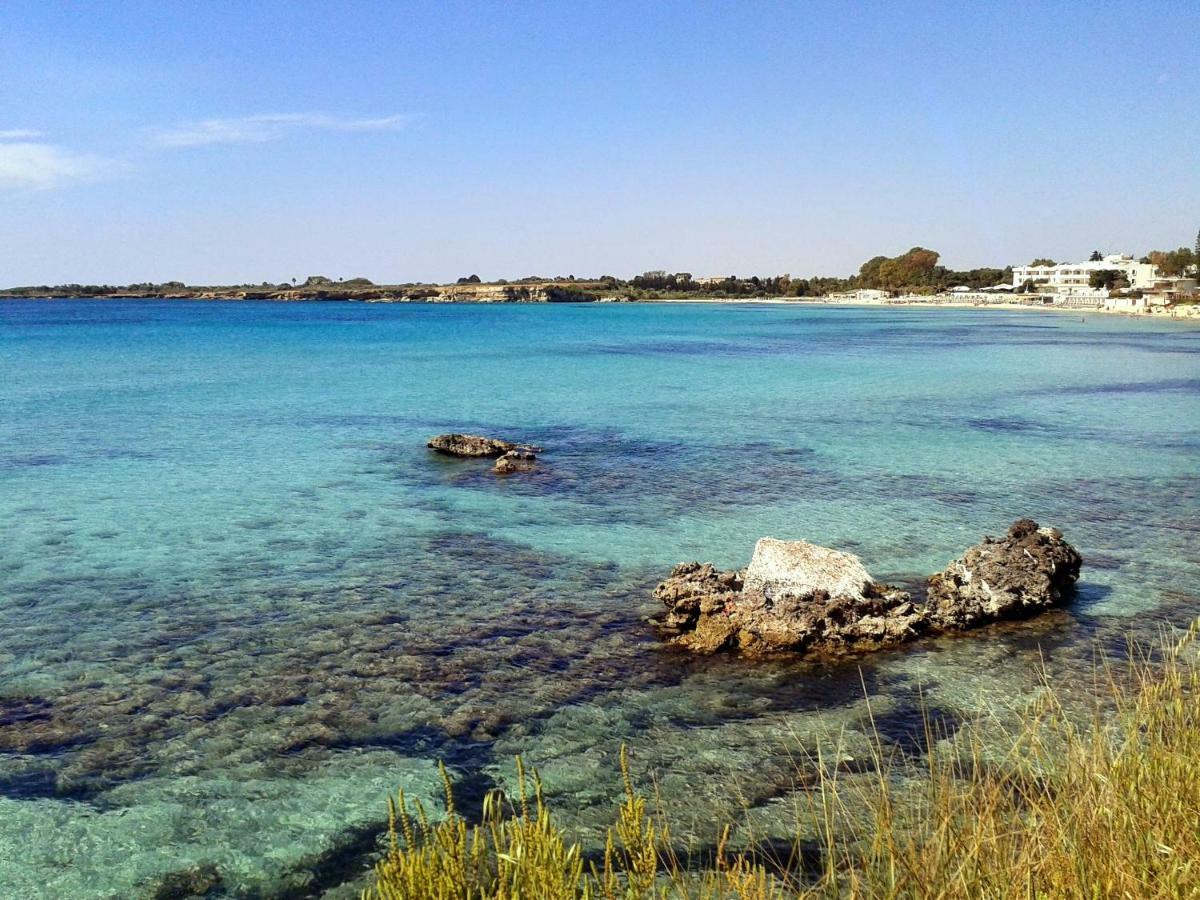 A Due Passi Dal Mare Con Piscina Villa Fontane Bianche Luaran gambar